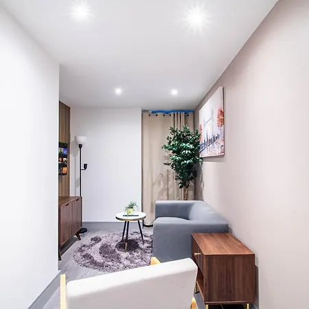 Bradford Bliss Apartment